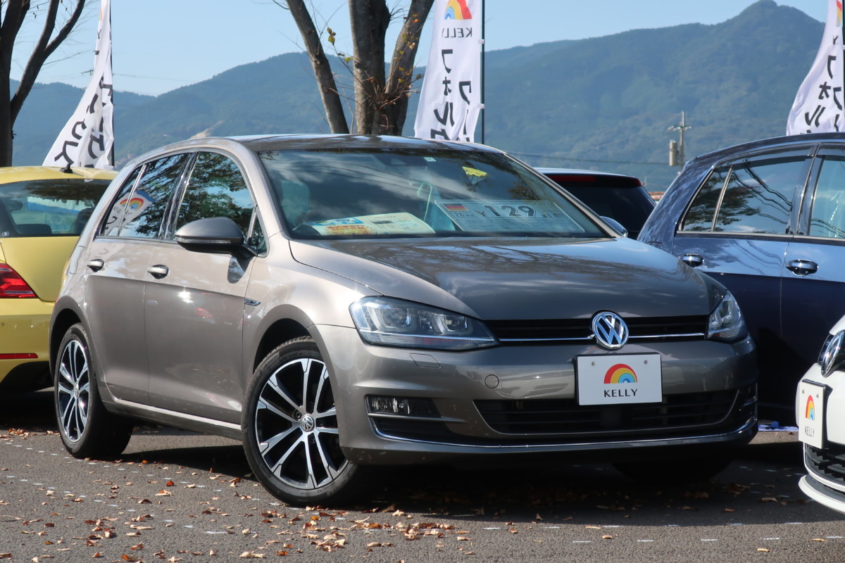 フォルクスワーゲン　ゴルフ７　限定車エディション４０入荷！
