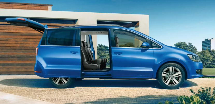 VWシャランとアルファードはどっちが買い？人気のミニバンを比較！