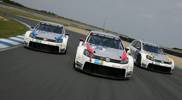 ニュルブルクリンクサーキットの魅力！なぜテスト走行はニュルなの？